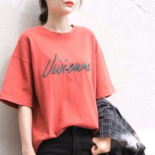 Áo Thun Thêu Chữ