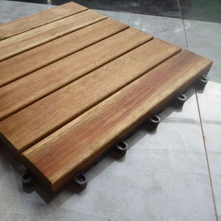 Sàn gổ vỉ nhựa