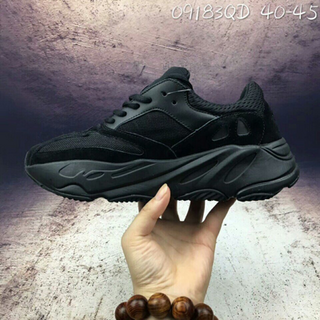 giày thể thao nam yey 700 replica