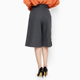 Quần Culottes ống xòe cách điệu màu xám