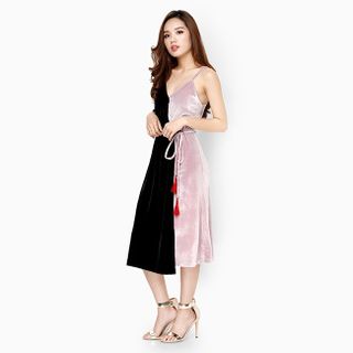 Đầm thời trang nữ 2 dây phối màu phong cách