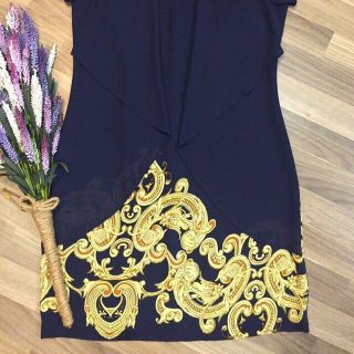 Đầm thiết kế trung niên