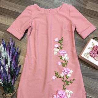 Đầm thiết kế thêu hoa DD2330