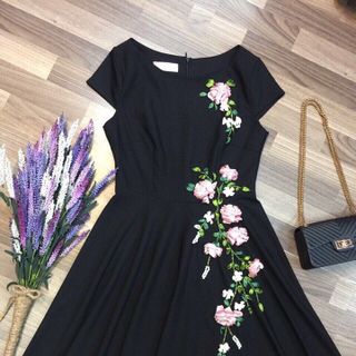 Đầm thiết kế thêu hoa DD0370