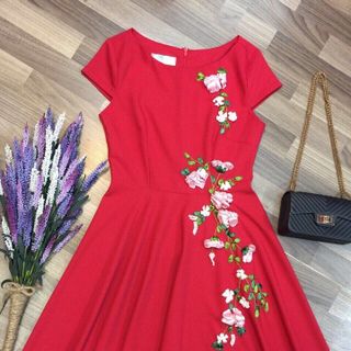 Đầm thiết kế thêu hoa DD0370