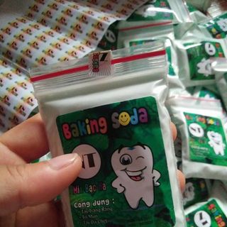 Bột trắng răng baking soda