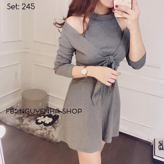 Set váy yếm kèm áo choàng