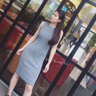 Đầm body len sát nách