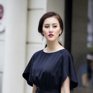 Đầm body đen công sở sang trọng 2078