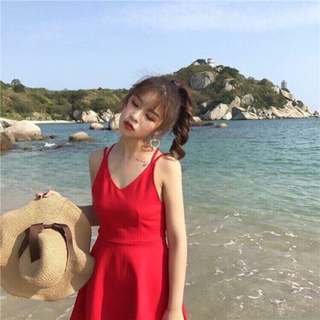 Đầm xoè Đan dây lưng