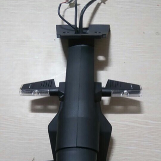 Đuôi đèn gắn biển