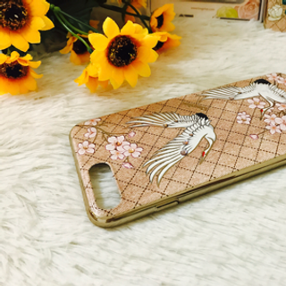 Ốp Kingxbar hình hoa đính đá cho Iphone