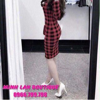 Đầm body karo
