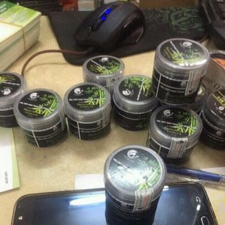 Gel lột mụn