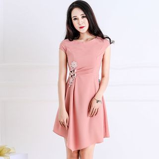 Váy xòe eo đính hoa EV0312