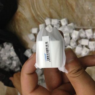Củ sạc made in india A21