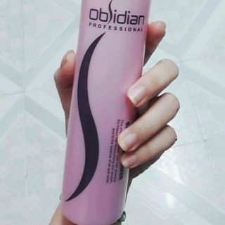 Xịt dưỡng tóc hương hoa hồng Obsidian