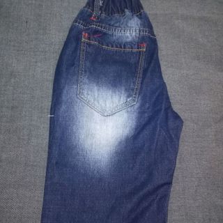 quần jeans bé trai