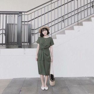 đầm cột eo suông