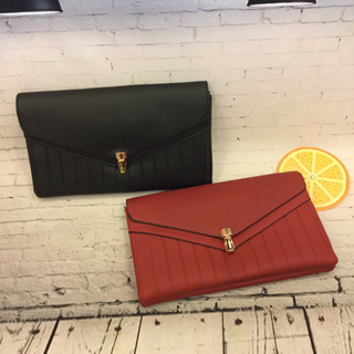 Ví cầm Clutch khoá sập