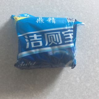 Viên tẩy bồn cầu