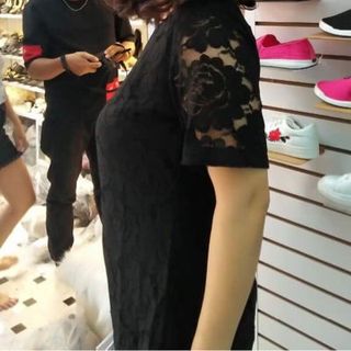 Đầm ren nữ