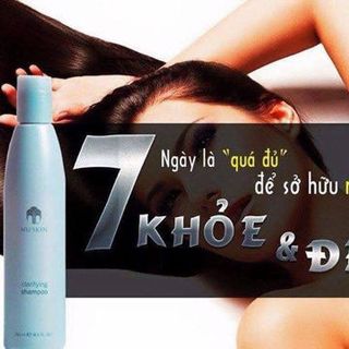 dầu gội dưỡng ẩm Moisturizing Shampoochai xanh