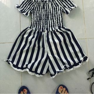 Jum ngắn trể vai
