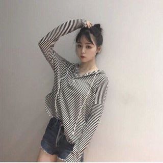 Áo Hoodie kẻ sọc