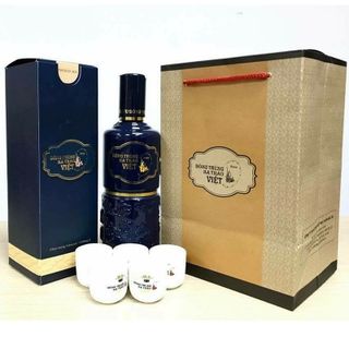 Rượu Đông Trùng Hạ Thảo Việt Special 700ml/chai