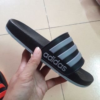 dép thể thao