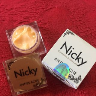 kem trị mụn Nicky Anties Acne