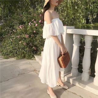 Đầm maxi trễ vai