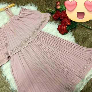 ĐẦM TRỄ VAI DẬP LY