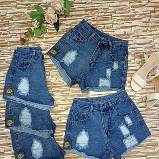 SHORT JEANS