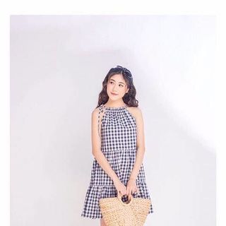 đầm yếm caro
