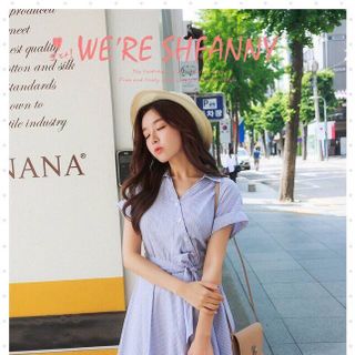 đầm sọc cổ chéo