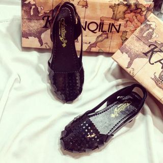 giay sandal rọ đế chống trợt