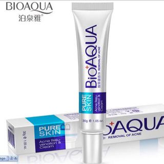 serum và kem trị mụn