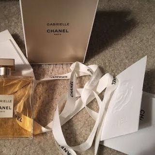 W08- Nước hoa nữ Gabrieellee Chaaneel Eauu dee Parfumm