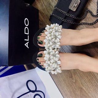 dép đá đính chât đế nỉ êm