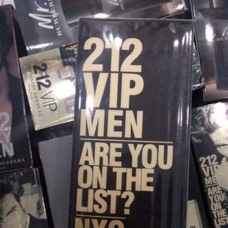 Nước hoa 212 Vip Vàng