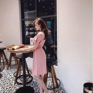 đầm nhún eo nơ