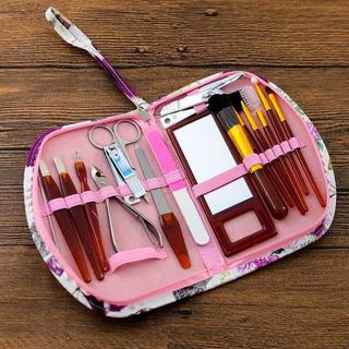 BỘ DỤNG CỤ TRANG ĐIỂM 18 MÓN
