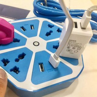 Ổ cắm điện đa năng lục giác có cổng USB