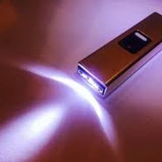 Móc khóa tự vệ chích điện