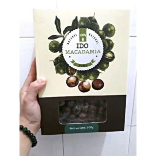 Hạt mắc ca hộp nhậu khẩu từ Úc