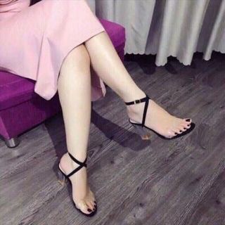 cao gót dâu đen gót trong