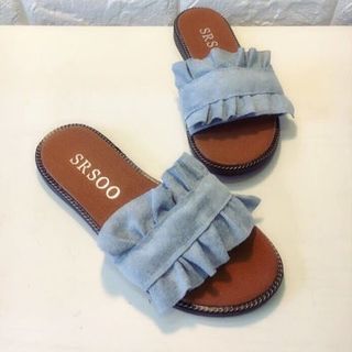 dép quai ngang bèo