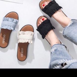 dép quai ngang bèo